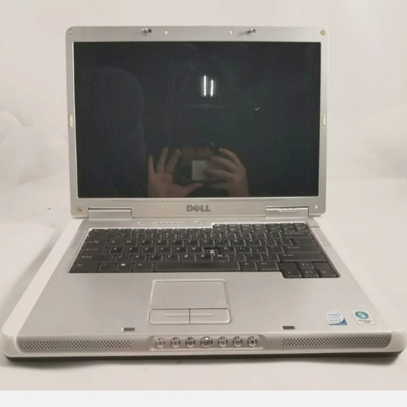 Dell Other - Dell Inspiron 6400 Intel Core 2 Duo 1.6GHz 2GB RAM Laptop computer
